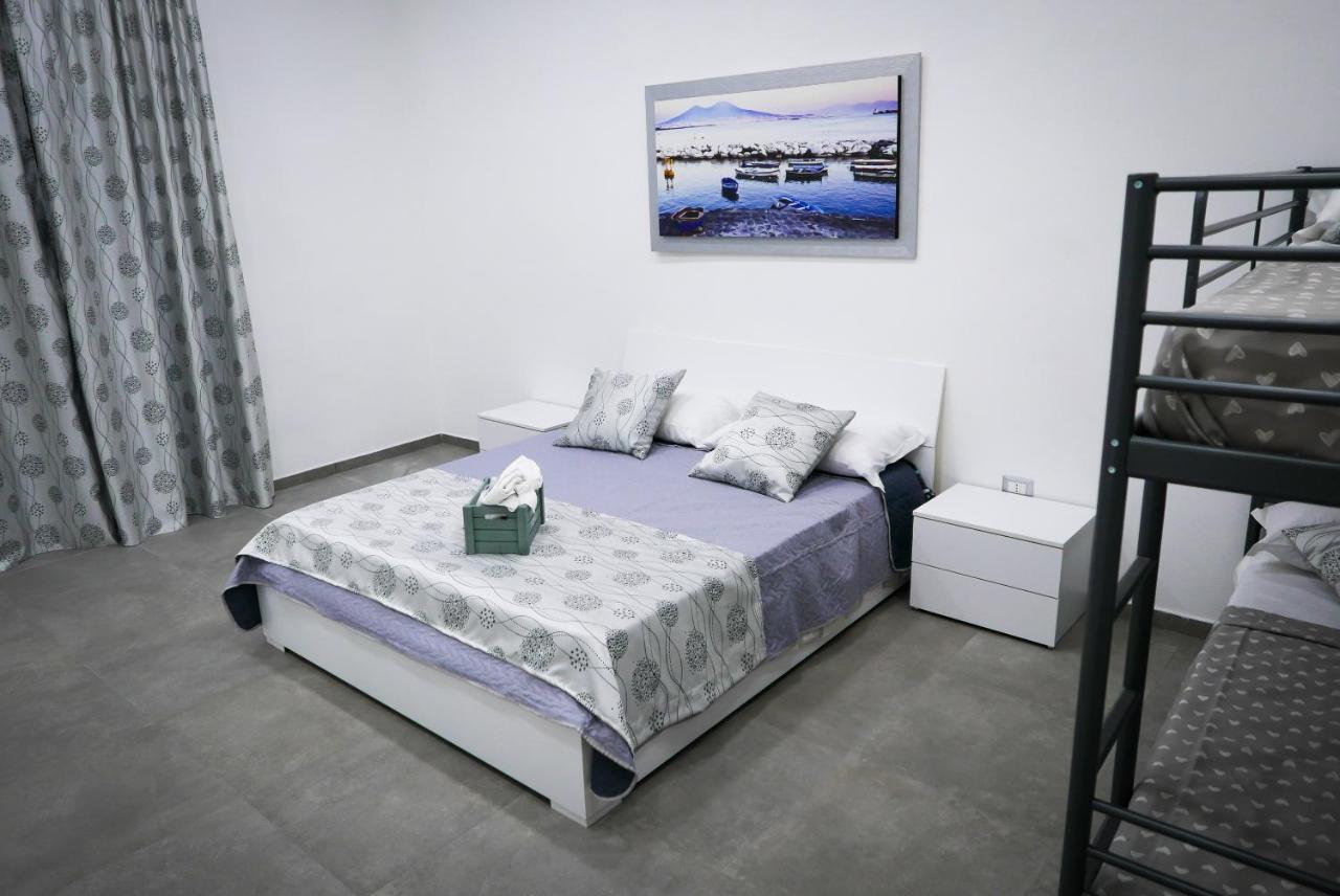 Holiday House Toto Villa Napoli Dış mekan fotoğraf